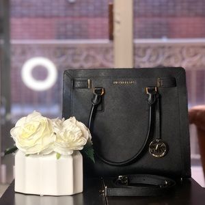 MICHAEL KORS Dillon Satchel